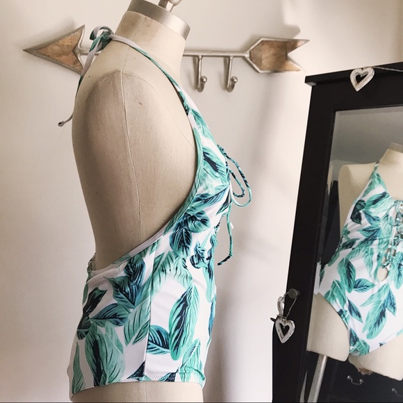 Palm Print One Piece - Picture 2 of 3